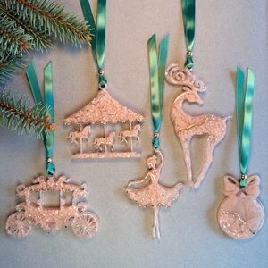 Christmas Tree Decorations | Epoxy Resin | Set of 5 Ornaments